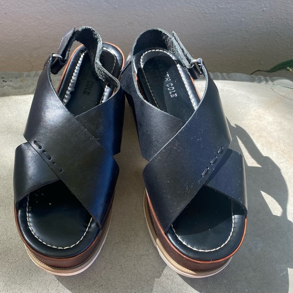 Kenneth Cole Mila Black Sandals 8.5 - Picture 3 of 9